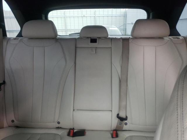 Photo 10 from auction – 2015 BMW X5 XDRIVE3 with VIN 5UXKS4C54F0N10831