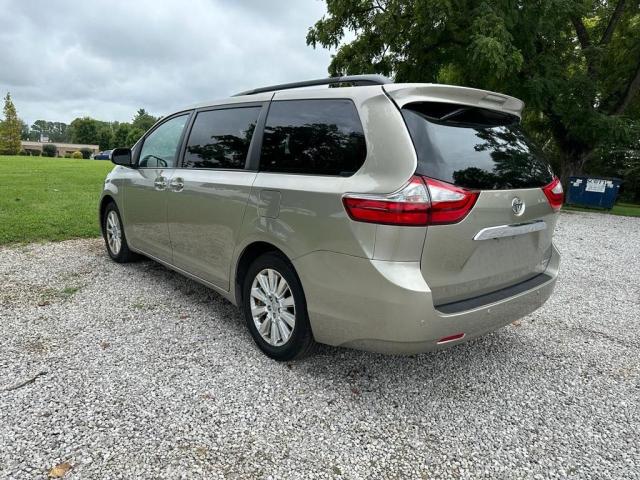 Photo 3 from auction – 2015 TOYOTA SIENNA XLE with VIN 5TDDK3DC9FS118913
