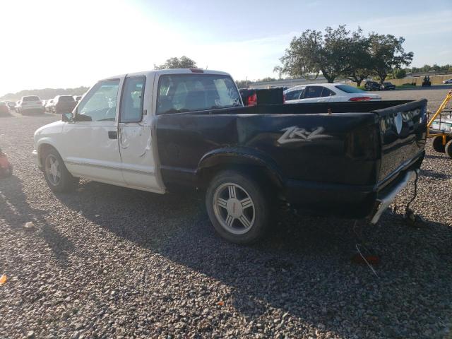 Photo 2 from auction – 1998 GMC SONOMA with VIN 1GTCS19W0W8527048