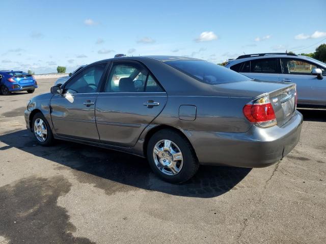 Photo 2 from auction – 2005 TOYOTA CAMRY LE with VIN 4T1BE32K95U994802