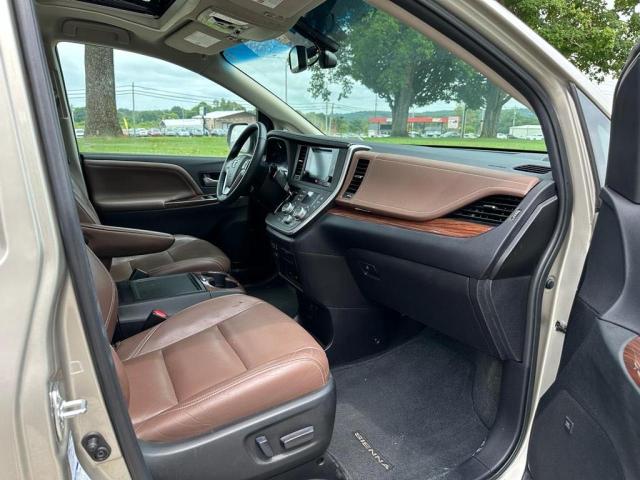 Photo 5 from auction – 2015 TOYOTA SIENNA XLE with VIN 5TDDK3DC9FS118913