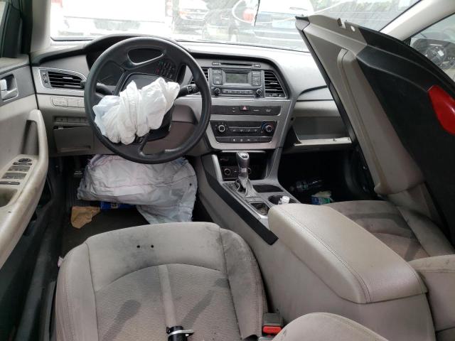 Photo 8 from auction – 2017 HYUNDAI SONATA SE with VIN 5NPE24AF7HH583675