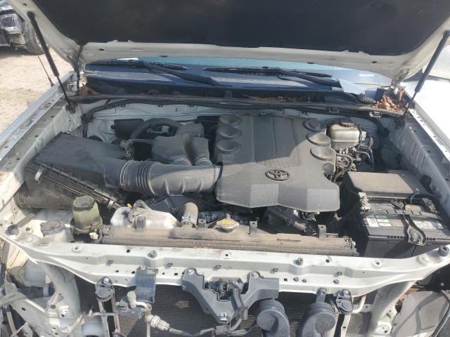 Photo 11 from auction – 2011 TOYOTA 4RUNNER SR with VIN JTEZU5JR3B5014031