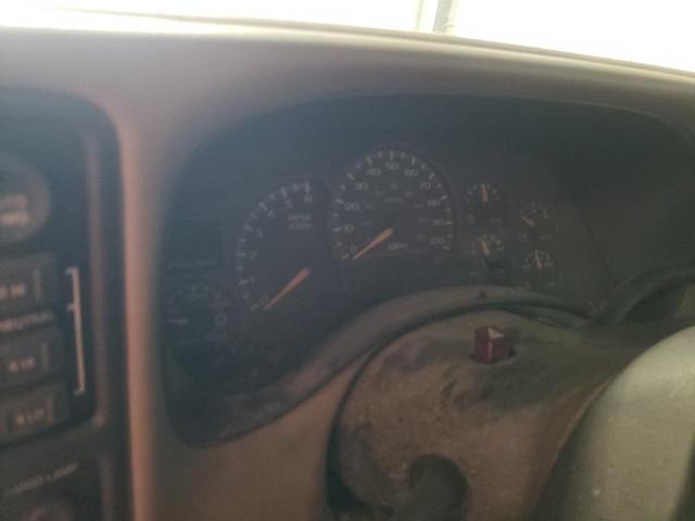 Photo 9 from auction – 2002 CHEVROLET SILVERADO with VIN 1GCGK13U92F234697