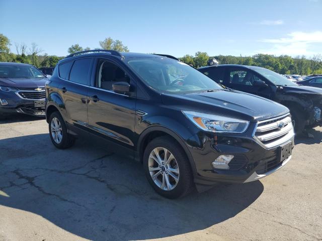 Photo 4 from auction – 2018 FORD ESCAPE SE with VIN 1FMCU9GD2JUA43811