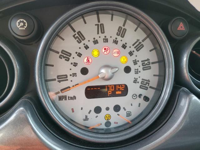 Photo 9 from auction – 2006 MINI COOPER with VIN WMWRC335X6TK18393