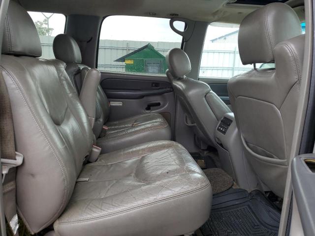 Photo 11 from auction – 2003 CHEVROLET SUBURBAN K with VIN 1GNFK16Z73J101302