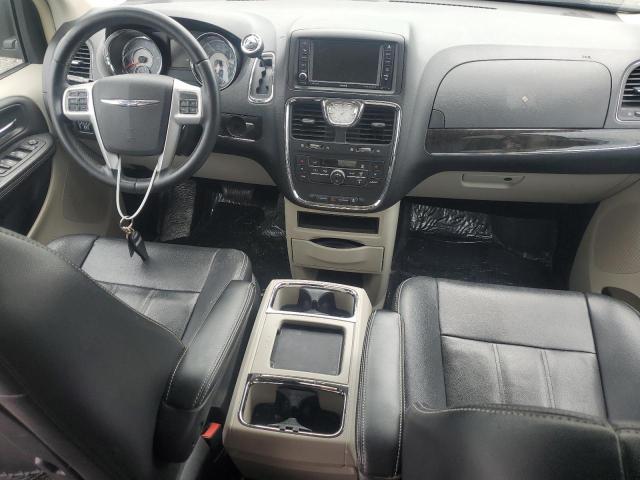 Photo 8 from auction – 2014 CHRYSLER TOWN & COU with VIN 2C4RC1BG6ER395040