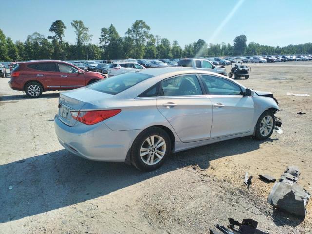 Photo 3 from auction – 2013 HYUNDAI SONATA GLS with VIN 5NPEB4ACXDH574081