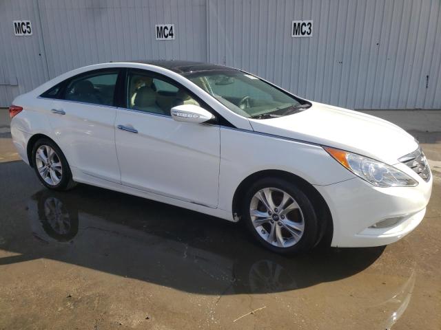 Photo 4 from auction – 2012 HYUNDAI SONATA SE with VIN 5NPEC4AC7CH450572