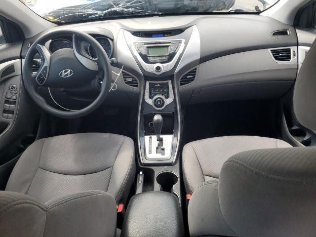 Photo 8 from auction – 2012 HYUNDAI ELANTRA GL with VIN 5NPDH4AE9CH149994