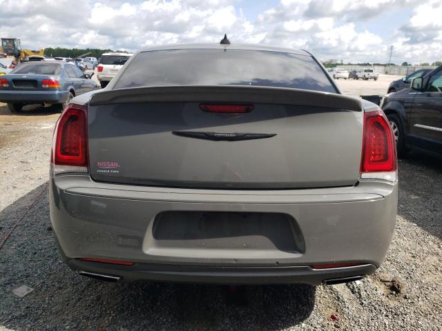 Photo 6 from auction – 2017 CHRYSLER 300 S with VIN 2C3CCABG5HH512269