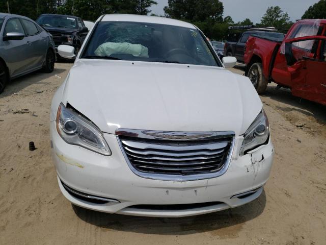 Photo 5 from auction – 2013 CHRYSLER 200 LX with VIN 1C3CCBAB4DN639950