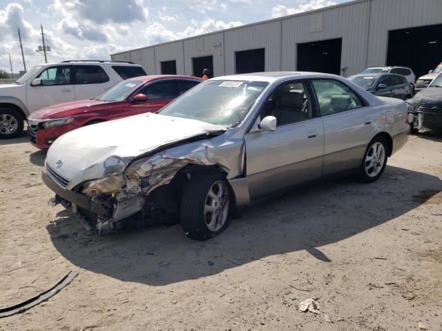 LEXUS ES 300 2001 with VIN JT8BF28G910336945 - Photo from auction