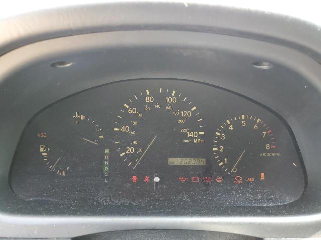 Photo 9 from auction – 2001 LEXUS RX 300 with VIN JTJHF10U110234494
