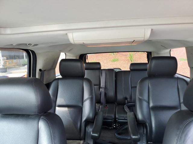 Photo 10 from auction – 2011 CHEVROLET TAHOE K150 with VIN 1GNSKCE03BR313613