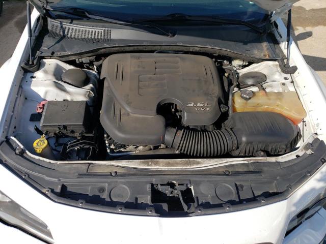 Photo 11 from auction – 2016 CHRYSLER 300 S with VIN 2C3CCABG0GH141469