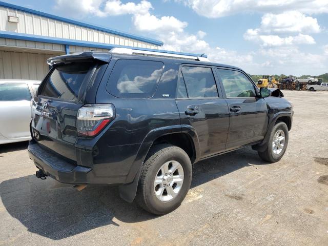 Photo 3 from auction – 2018 TOYOTA 4RUNNER SR with VIN JTEZU5JR6J5189548