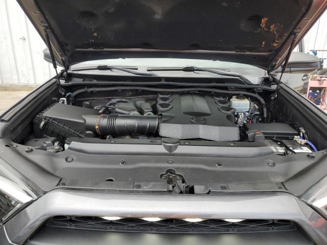 Photo 12 from auction – 2016 TOYOTA 4RUNNER SR with VIN JTEBU5JR4G5338453