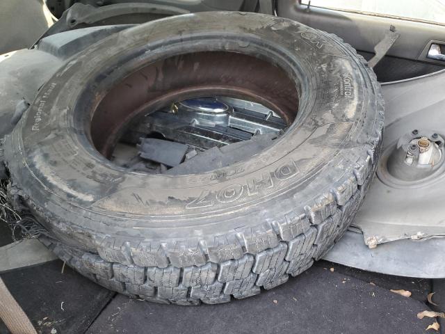 Photo 13 from auction – 2009 FORD ESCAPE LIM with VIN 1FMCU04G89KB15015