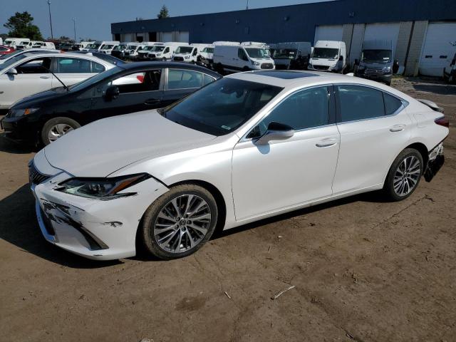 LEXUS ES 350 2019 with VIN 58ABZ1B13KU045198 - Photo from auction