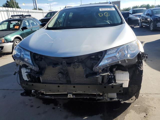 Photo 5 from auction – 2013 TOYOTA RAV4 LE with VIN JTMBFREV8DD004229