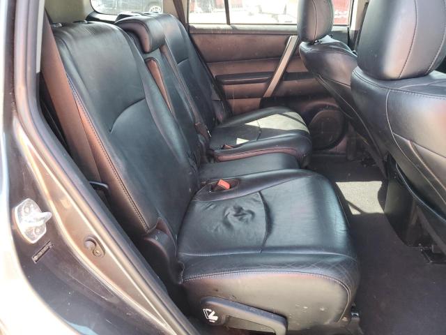 Photo 11 from auction – 2011 TOYOTA HIGHLANDER with VIN 5TDBK3EH8BS074902
