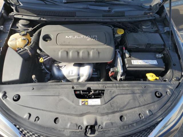 Photo 11 from auction – 2015 CHRYSLER 200 C with VIN 1C3CCCCB7FN645747