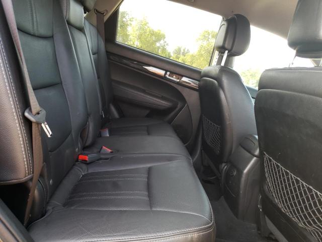 Photo 11 from auction – 2012 KIA SORENTO SX with VIN 5XYKWDA25CG244322