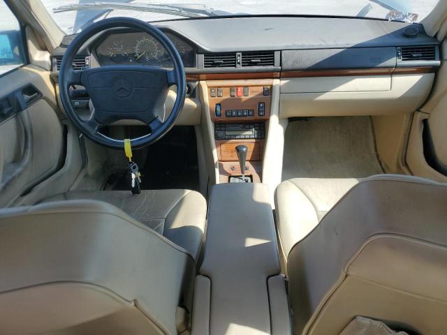 Photo 8 from auction – 1994 MERCEDES-BENZ E 320 with VIN WDBEA32E5RC061254