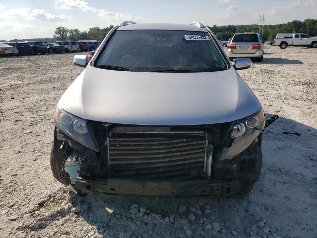 Photo 5 from auction – 2013 KIA SORENTO LX with VIN 5XYKTDA29DG336771