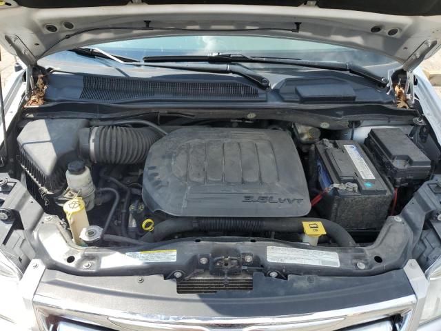 Photo 11 from auction – 2011 CHRYSLER TOWN & COU with VIN 2A4RR8DG6BR610443