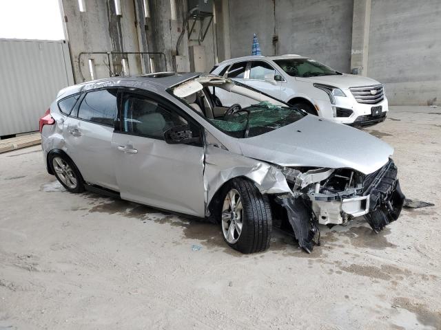 صورة رقم 4 من المزاد - 2014 FORD FOCUS SE مع VIN 1FADP3K22EL244189