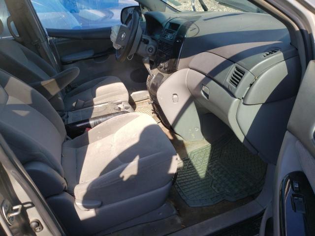 Photo 7 from auction – 2005 TOYOTA SIENNA CE with VIN 5TDZA23C55S302197