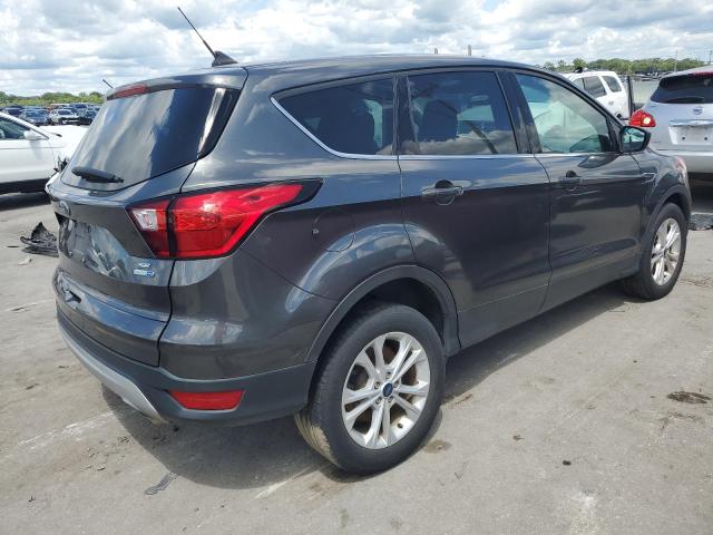 Photo 3 from auction – 2019 FORD ESCAPE SE with VIN 1FMCU9GD4KUA97838