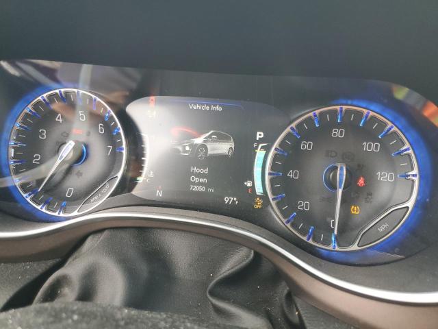 Photo 9 from auction – 2017 CHRYSLER PACIFICA T with VIN 2C4RC1EG6HR526242