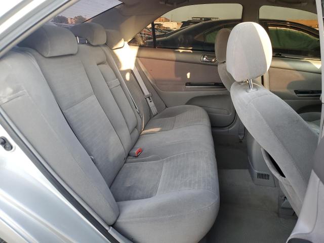 Photo 10 from auction – 2005 TOYOTA CAMRY LE with VIN 4T1BE32K85U572357