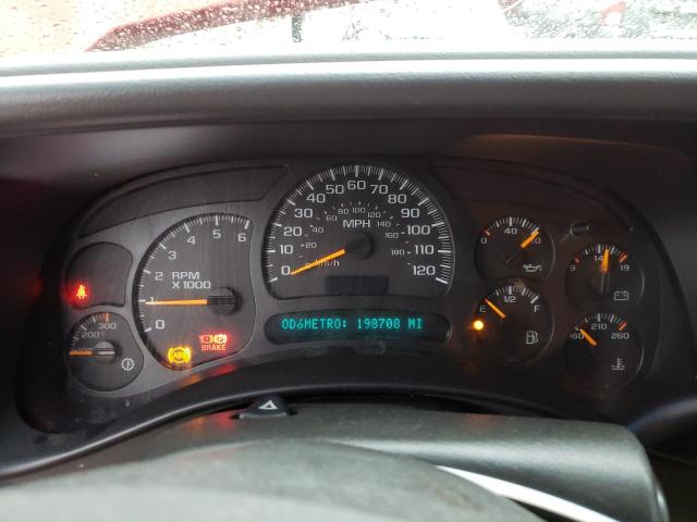 Photo 9 from auction – 2005 CHEVROLET SILVERADO with VIN 1GCHK23U95F883219