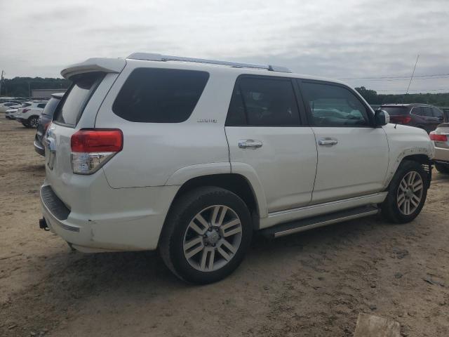 Photo 3 from auction – 2011 TOYOTA 4RUNNER SR with VIN JTEZU5JR3B5014031