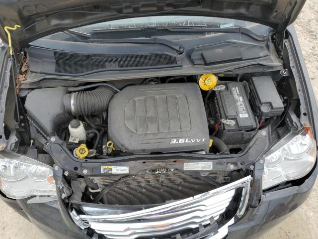 Photo 12 from auction – 2016 CHRYSLER TOWN & COU with VIN 2C4RC1CG8GR232729