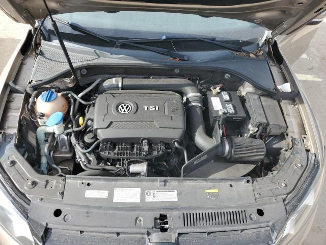 Photo 11 from auction – 2015 VOLKSWAGEN PASSAT S with VIN 1VWAS7A35FC023584