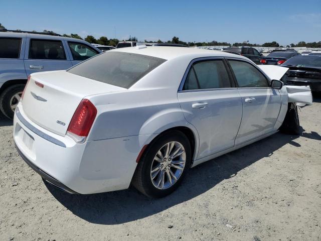 Photo 3 from auction – 2017 CHRYSLER 300 LIMITE with VIN 2C3CCAAG5HH668121