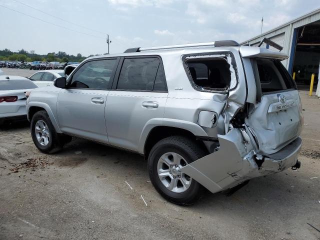 Photo 2 from auction – 2021 TOYOTA 4RUNNER SR with VIN JTEEU5JR1M5237086