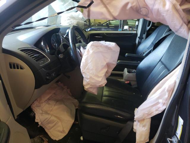 Photo 7 from auction – 2015 CHRYSLER TOWN & COU with VIN 2C4RC1BG2FR662529