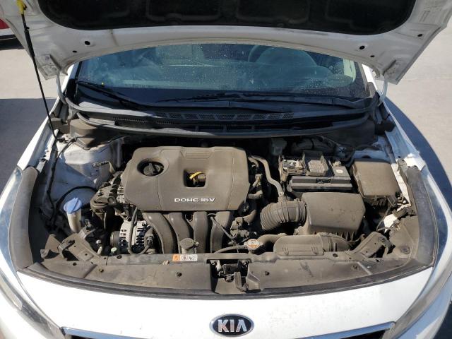 Photo 11 from auction – 2017 KIA FORTE LX with VIN 3KPFK4A78HE070520