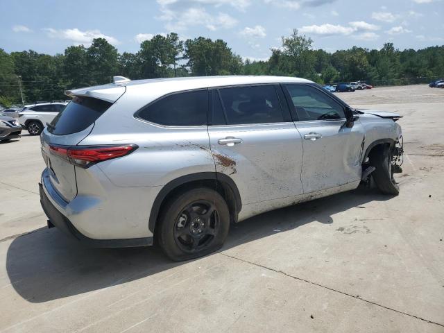 Photo 3 from auction – 2021 TOYOTA HIGHLANDER with VIN 5TDZZRAH2MS076392