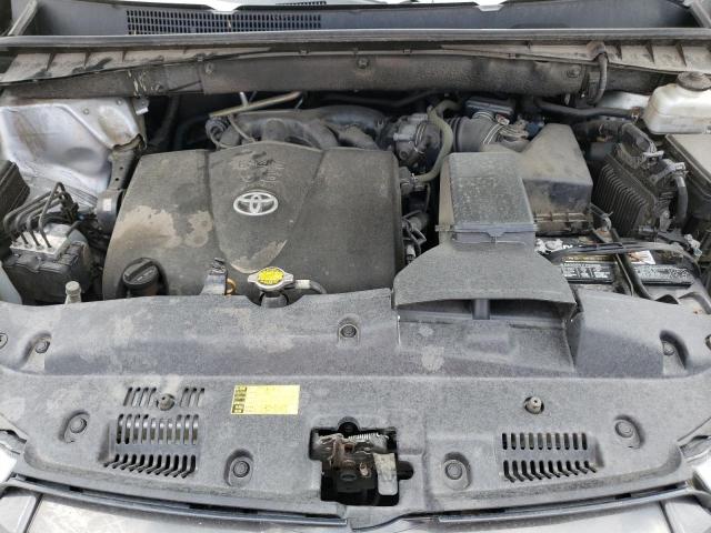 Photo 12 from auction – 2017 TOYOTA HIGHLANDER with VIN 5TDJZRFH1HS448137