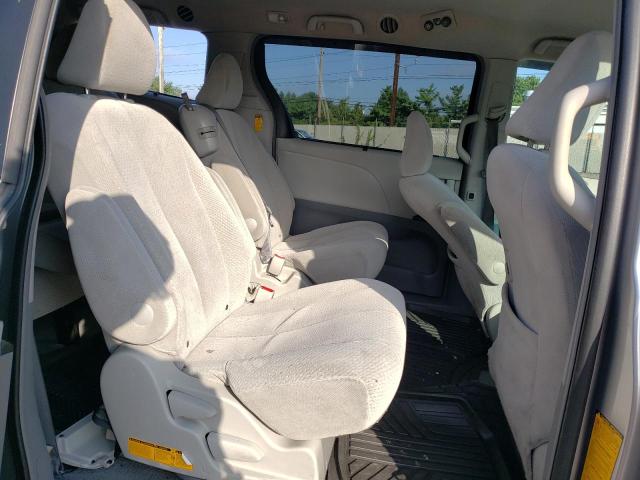 Photo 11 from auction – 2011 TOYOTA SIENNA LE with VIN 5TDKK3DC9BS028064
