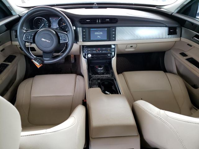 Photo 8 from auction – 2018 JAGUAR XF PREMIUM with VIN SAJBD4FX2JCY69919