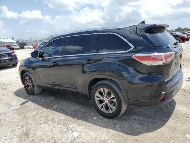 Photo 2 from auction – 2015 TOYOTA HIGHLANDER with VIN 5TDKKRFH6FS042084